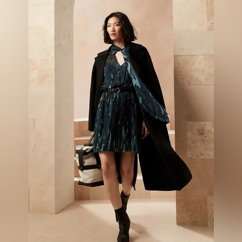 NWT Banana Republic Teal Tie Dress
